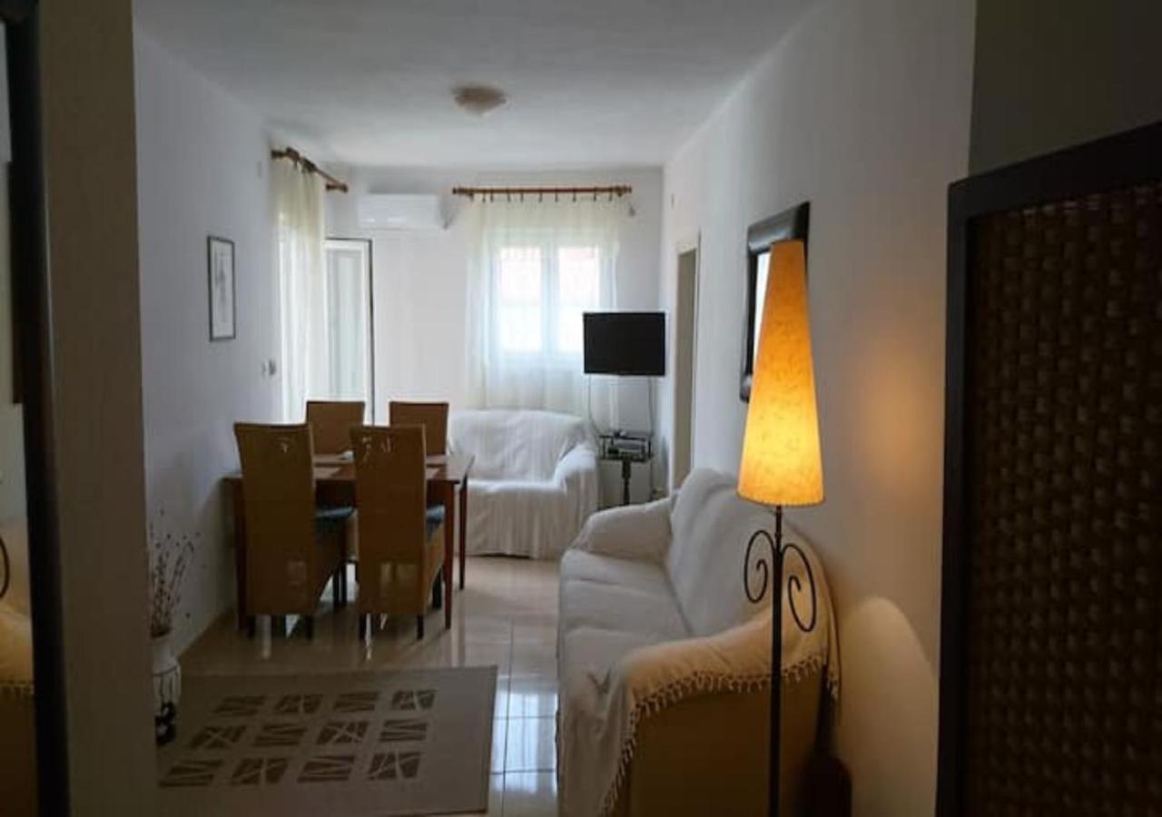 Seaside Apartments And Rooms Котор Екстериор снимка