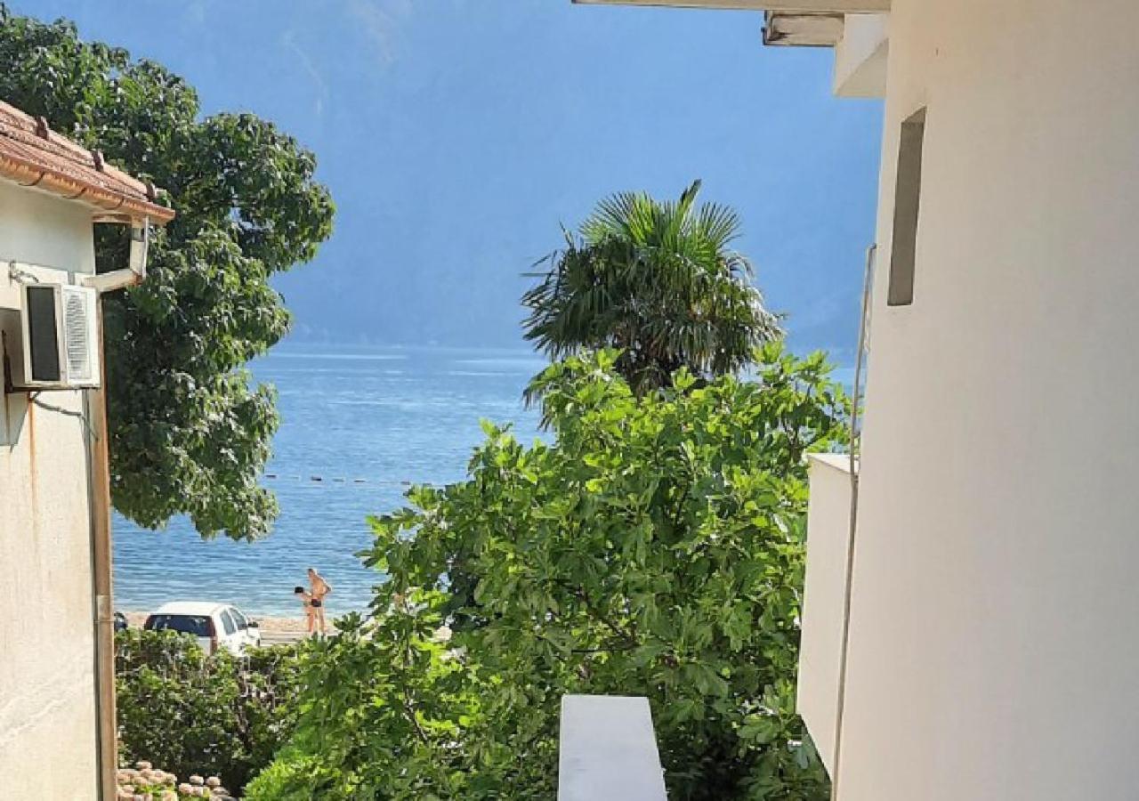 Seaside Apartments And Rooms Котор Екстериор снимка