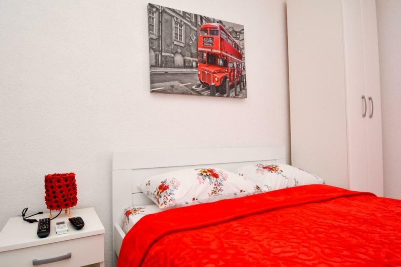 Seaside Apartments And Rooms Котор Екстериор снимка